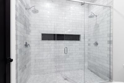Marble Tile Shower Wall